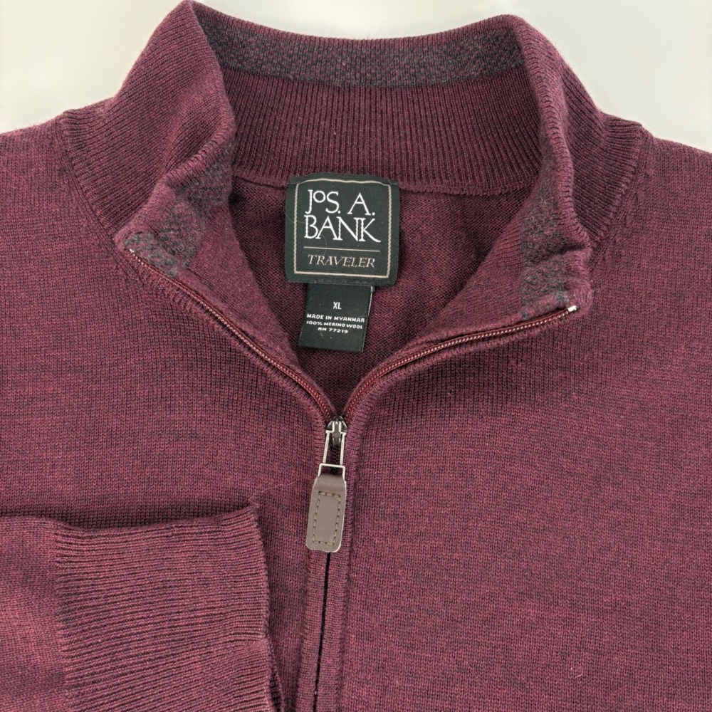 Jos. A. Bank Traveler Sweater Mens XL Burgundy Merino Wool Quarter Zip Mock Neck